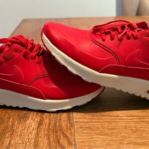 Nike women’s  Red Sneakers